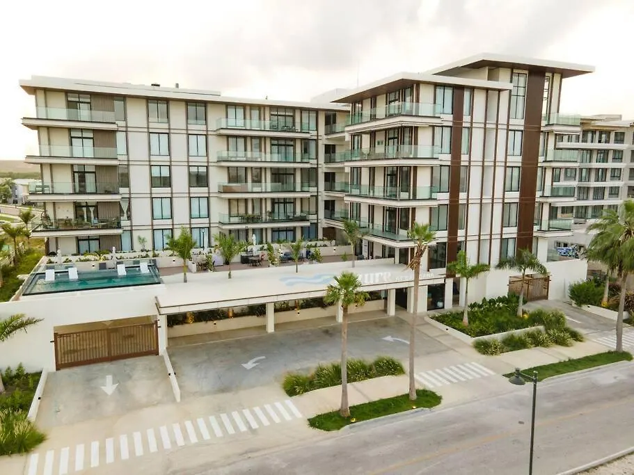 Luxury Retreat Condo 3Br Pool & Spa Azzure-Cap Cana 蓬塔卡纳 公寓