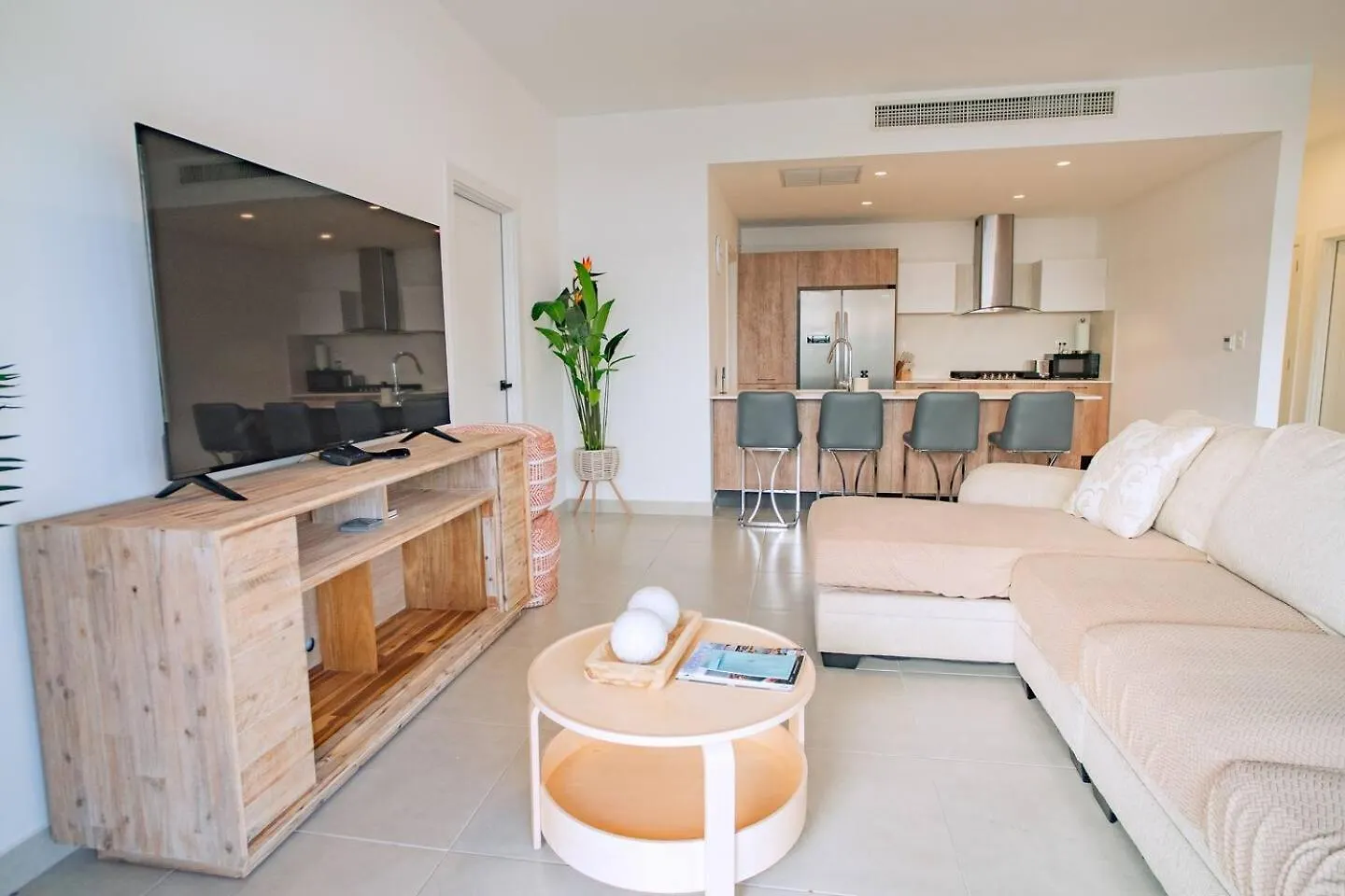 Luxury Retreat Condo 3Br Pool & Spa Azzure-Cap Cana 蓬塔卡纳 公寓